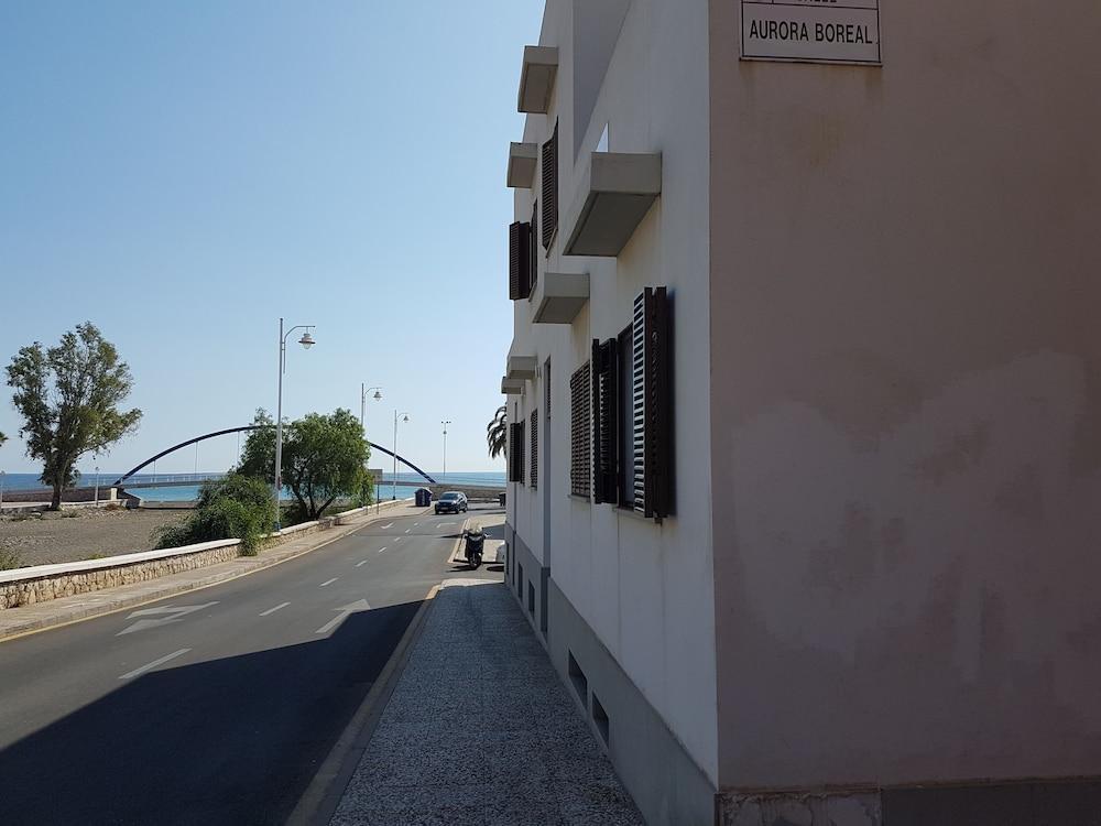 Toctoc Pedregalejo Beach Apartment Málaga Exterior foto